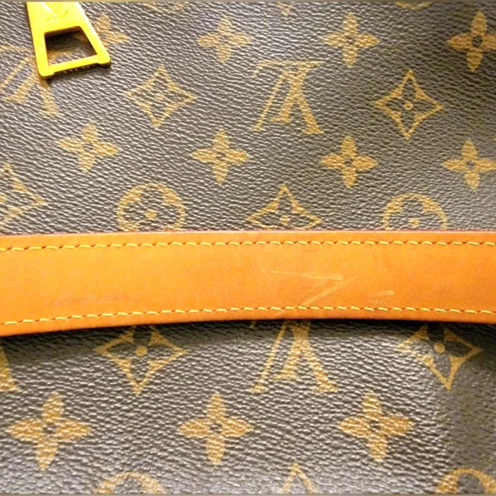 Louis Vuitton Melie Handbag Monogram Canvas - Picture 7 of 10